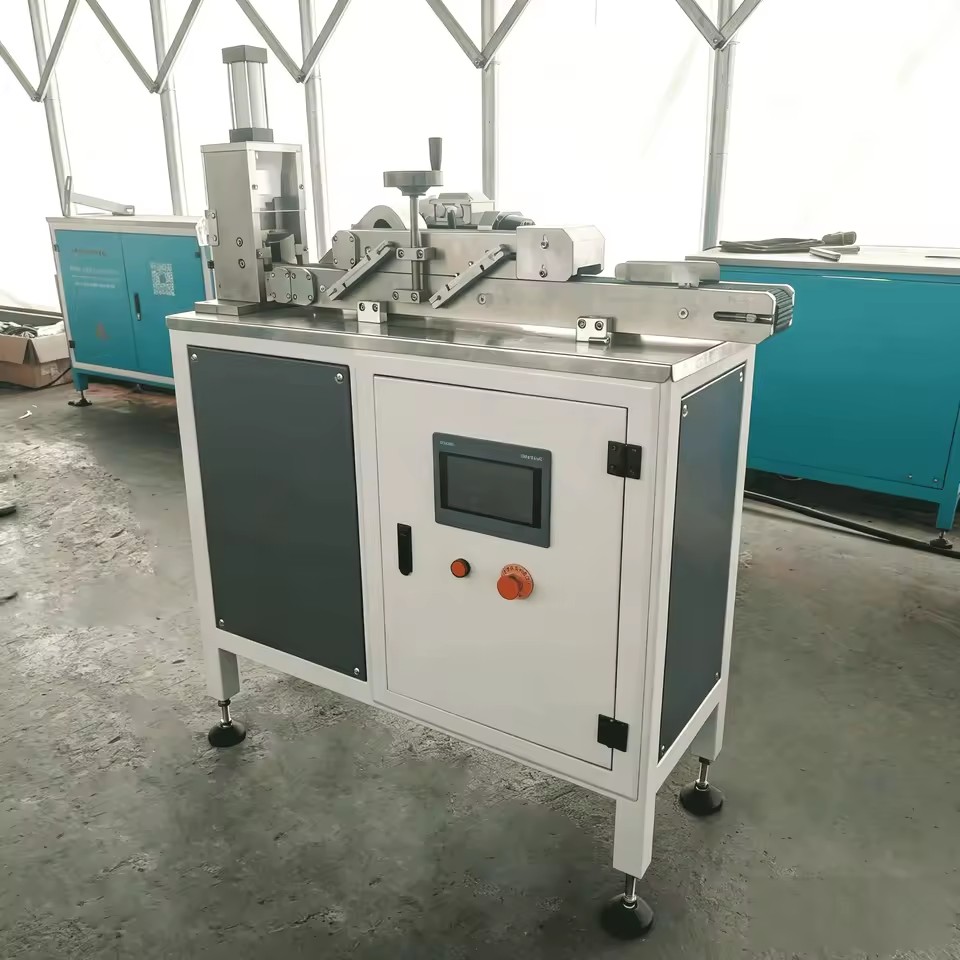 Window and Door Making Machine Sealant Extruder Machine Sealing Machine