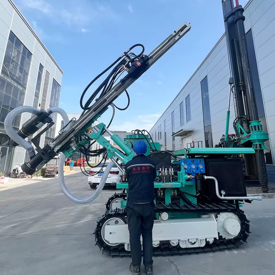 Heavy Duty Hydraulic Crawler DTH Drilling Rig for Quarry Blast Hole Mining Rock Drilling and Engineering Projects