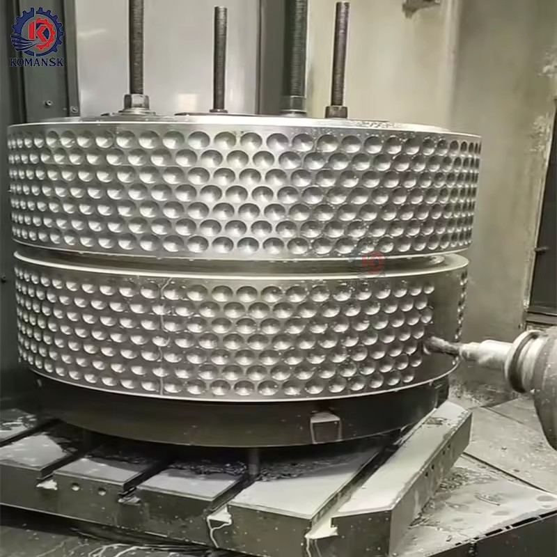 Custom 34CrNiMo6 Forged Roller Shell for Double Roller Crusher | Dimpled & Grooved Alloy Steel Pellet Roller Shell | ISO 9001