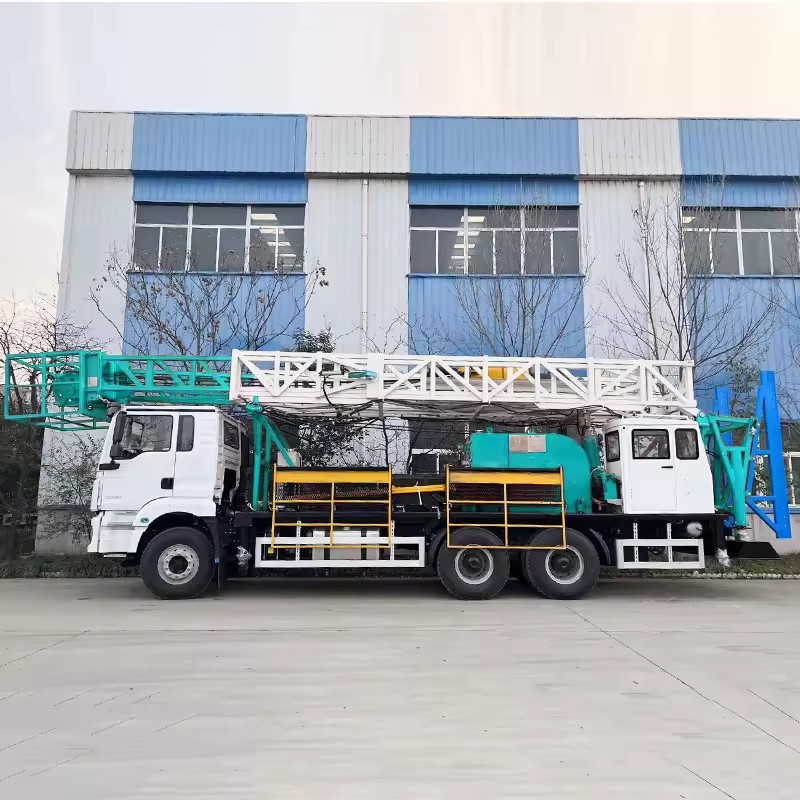 Large Vehicle-mounted Oilfield Workover Drill Truck-mounted Drilling Rig