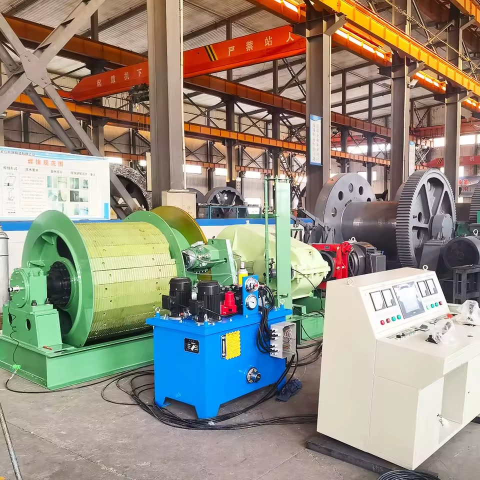 Mining Machinery JTK Single Drum Mine Hoist 2T Load Capacity 426m for Small/Medium Mines