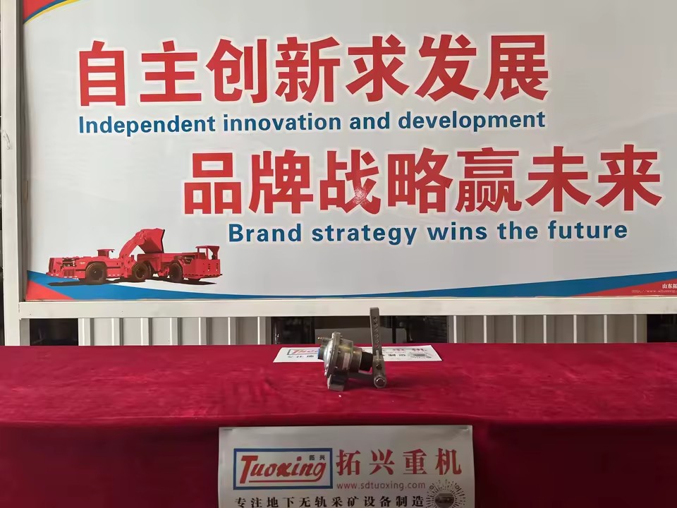 Tuoxing Steel Mining Spare Parts for Drilling Equipment with Strong Axle Wet Brake Hydraulic System Underground Shandong