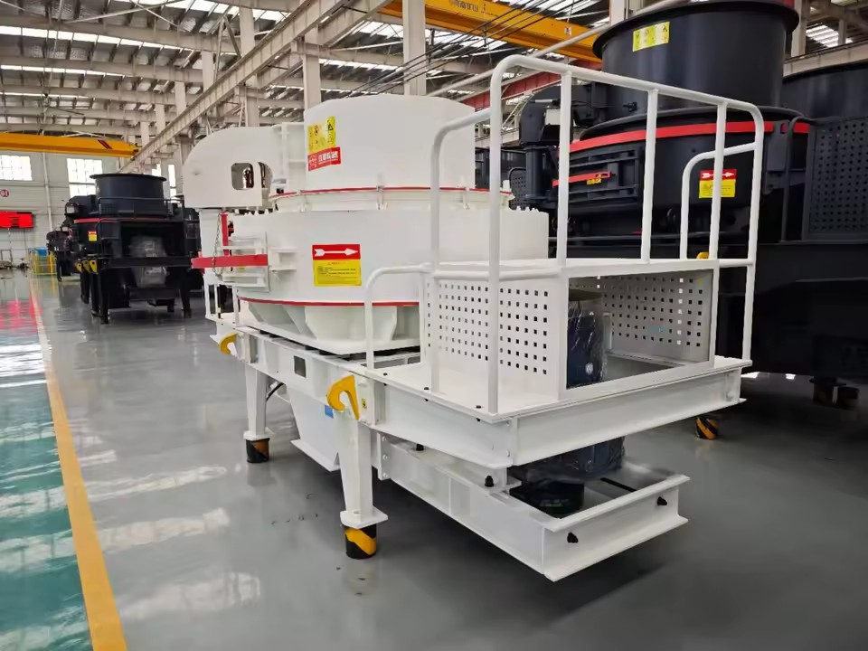 VSI9526 Vertical Shaft Impact Crusher Machinery 200-380TPH Large Capacity Sand Maker for Quarry Project