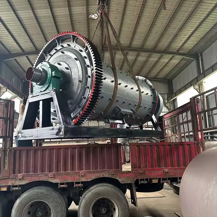 Mining Equipment Ball Mill Manufacturer Complete Mining Grinding Production Line Ball Mill Low-noise Cement Grinding Ball Mill