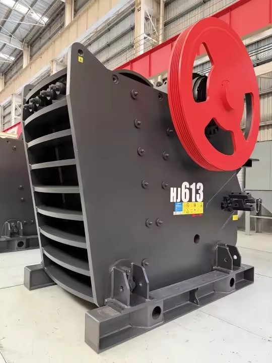 HJ Series Jaw Crusher AC Motor Bearing | High Capacity 330-960t/h Stone Crushing Mining Construction Waste Recovery
