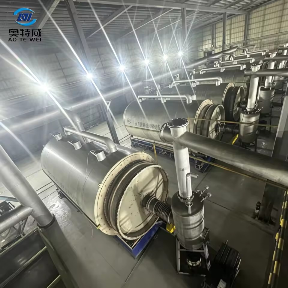 Reliable Global Supplier Heavy Petroleum Crude Sludge Scrap Car Tires Into Oil Intermittent Pyrolysis Machine