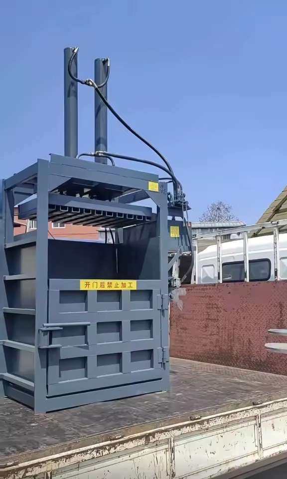 Front Door Discharge Waste Compactor, Labor-Saving Recycling Baler for Fast Bale Unloading