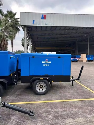 LUY180-19 Portable Diesel Screw Air Compressor Water Cooled Pump High Cost Performance Outdoor Construction Spraying Mine Water
