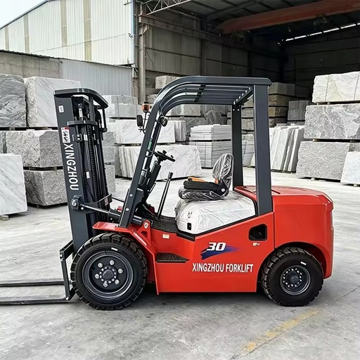 3 Ton Export Standard Diesel Forklift 4WD Solid Tire Long Service Life 3 Stage Mast