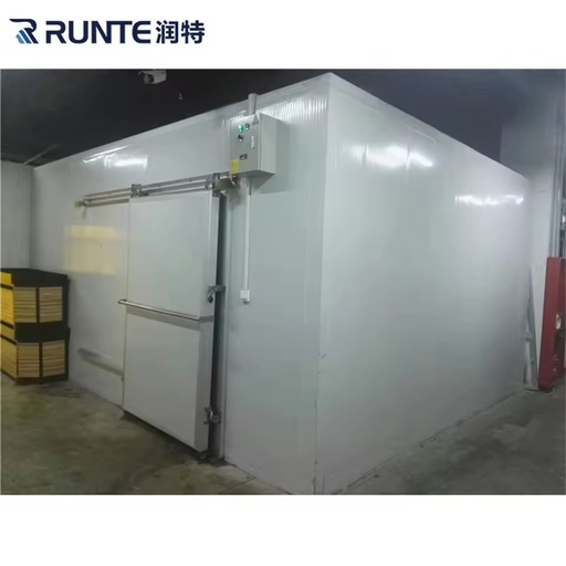 Commercial Walk-in Cooler (0°C to +8°C) for Dairy, Produce & Beverage Storage
