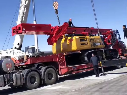 Drilling Mining Machinery 64m 1800mm Diameter SR205C Rotary Drilling Rig