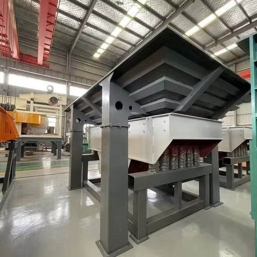 1560 Vibrating Feeder Mining Vibratory Feeding Machine 1500x6000mm for Primary Jaw Crusher Feeding Aggregate Production