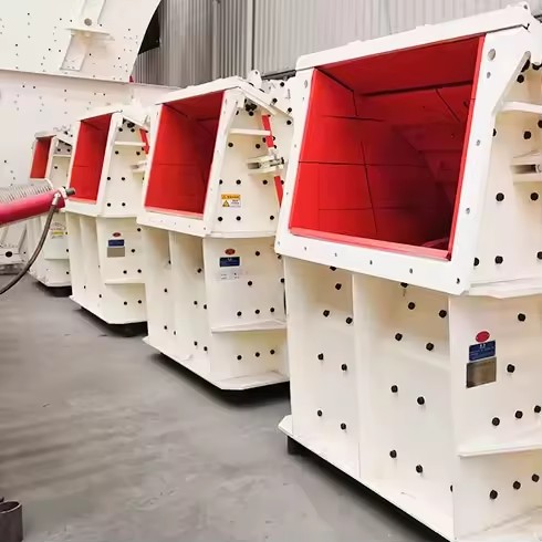 CI Type Impact Crusher High Performance Hydraulic Rock Crusher for Medium Hardness Quarry Complete Crushing Line
